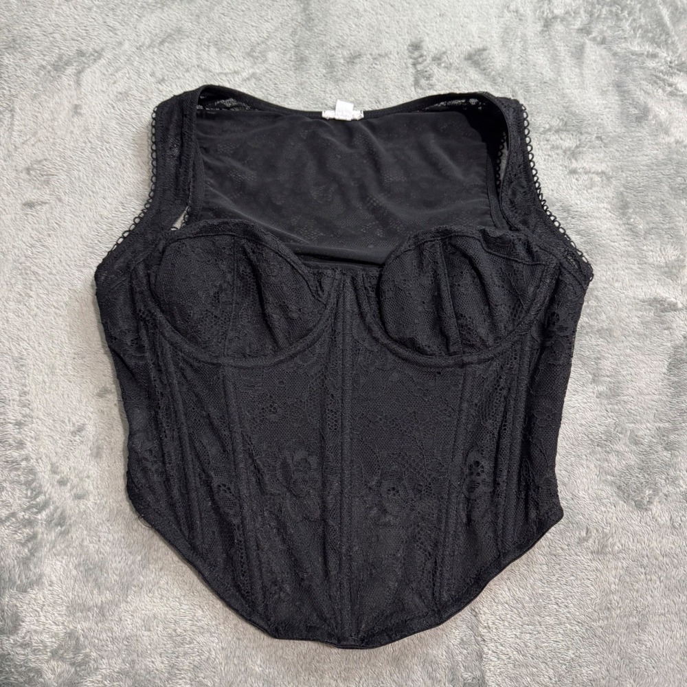 Garage Black Lace Corset Top Underwire Sleeveless Pointed Hem Size Small